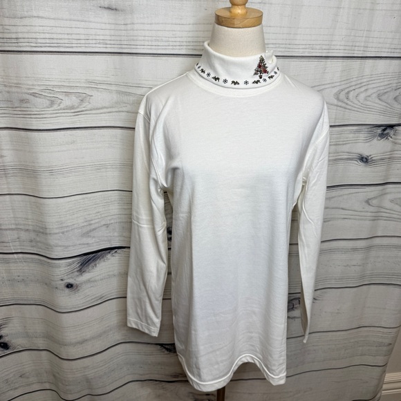 White Turtleneck Top with Embroidered Christmas tree Collar - Picture 1 of 4